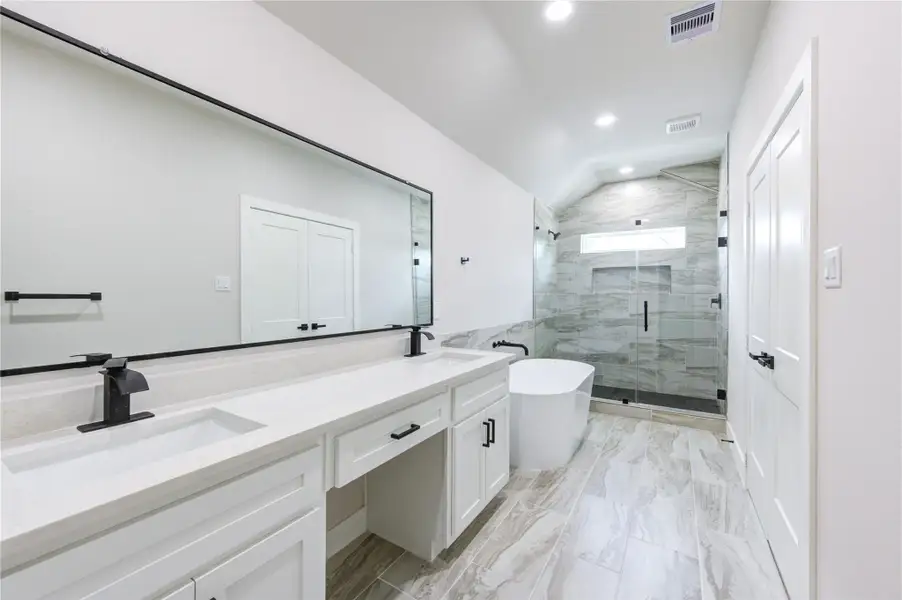 Furnished interior view inside a new home in , Houston (Image 7).