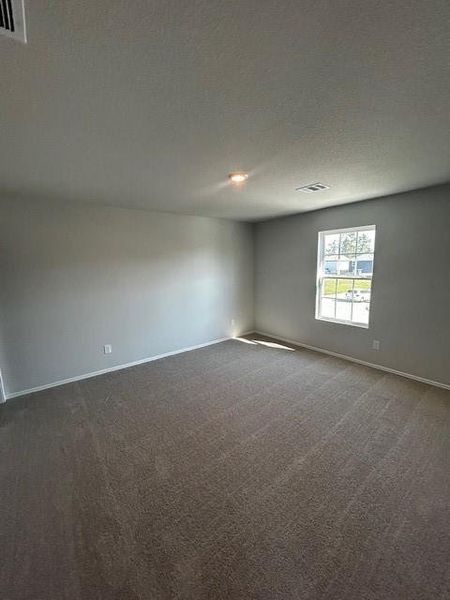 Spacious, unfurnished interior of a new home in Townsend Reserve, Splendora (Image 22).