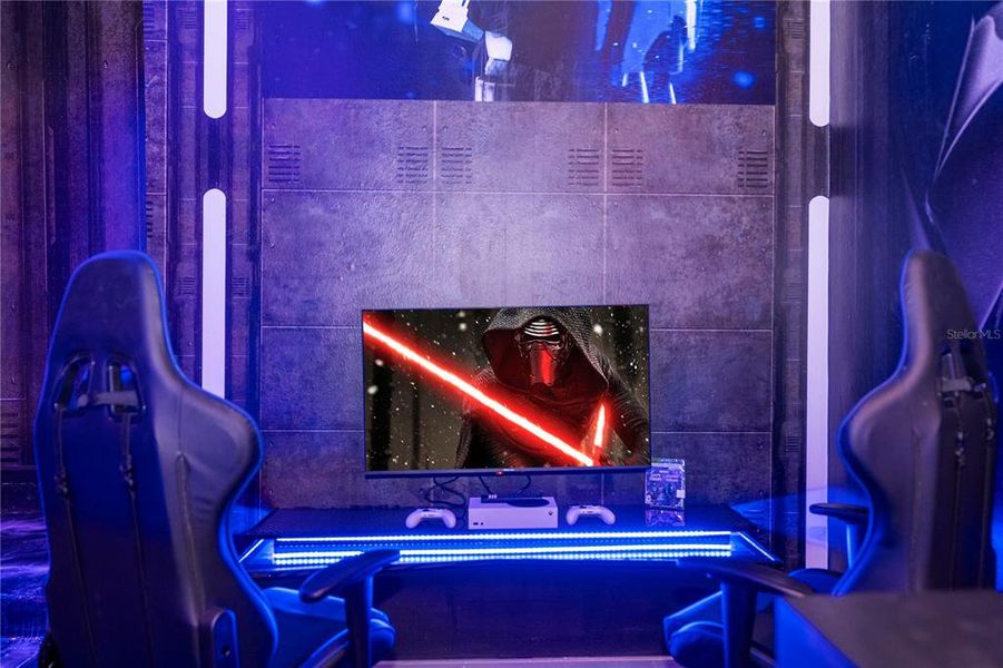 Image 81 of a home in .