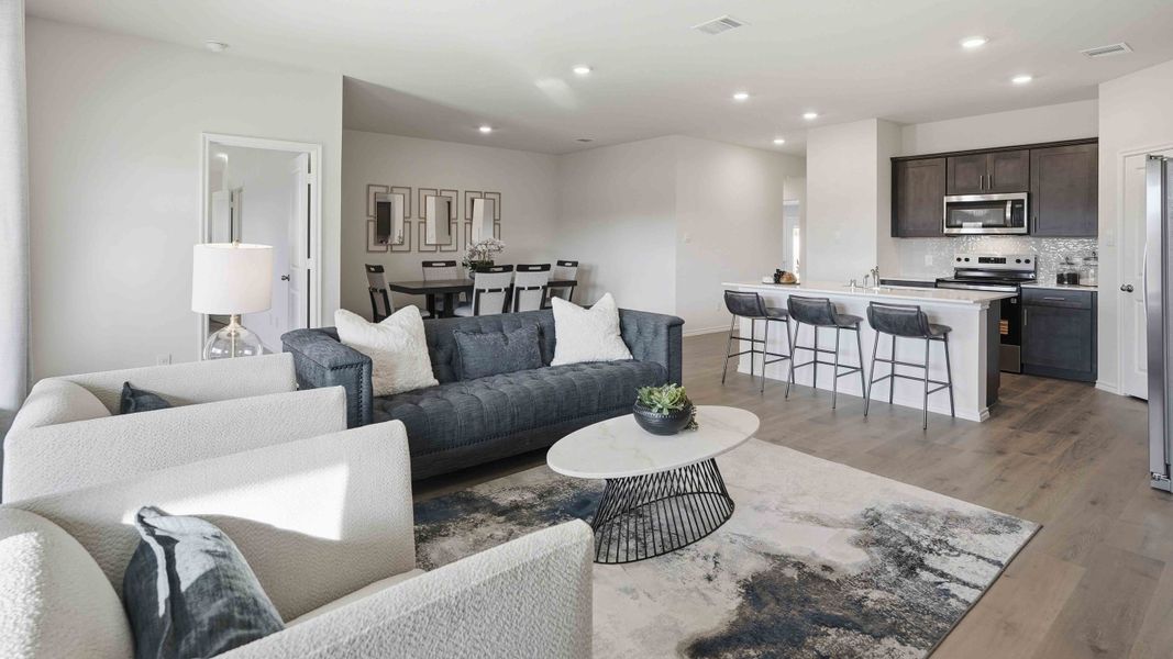 Representative furnished interior of a home built from the Justin by D.R. Horton in Blaire Lake, Tyler (Image 15). Representative furnished interior of a home built from the Justin by D.R. Horton in Blaire Lake, Tyler (Image 15).