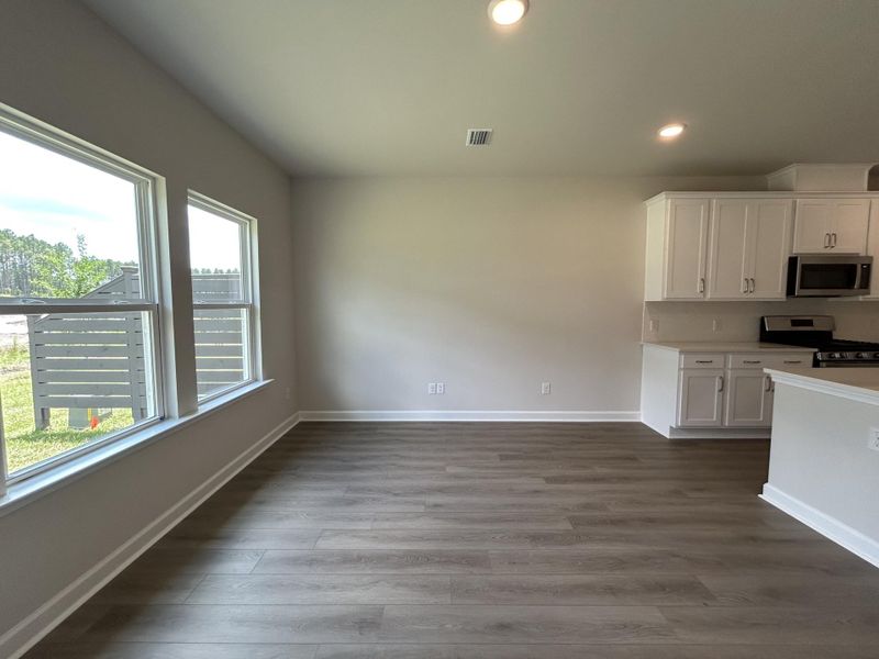 Spacious, unfurnished interior of a new home in Hammock Walk at Nexton, Summerville (Image 20). Spacious, unfurnished interior of a new home in Hammock Walk at Nexton, Summerville (Image 20).