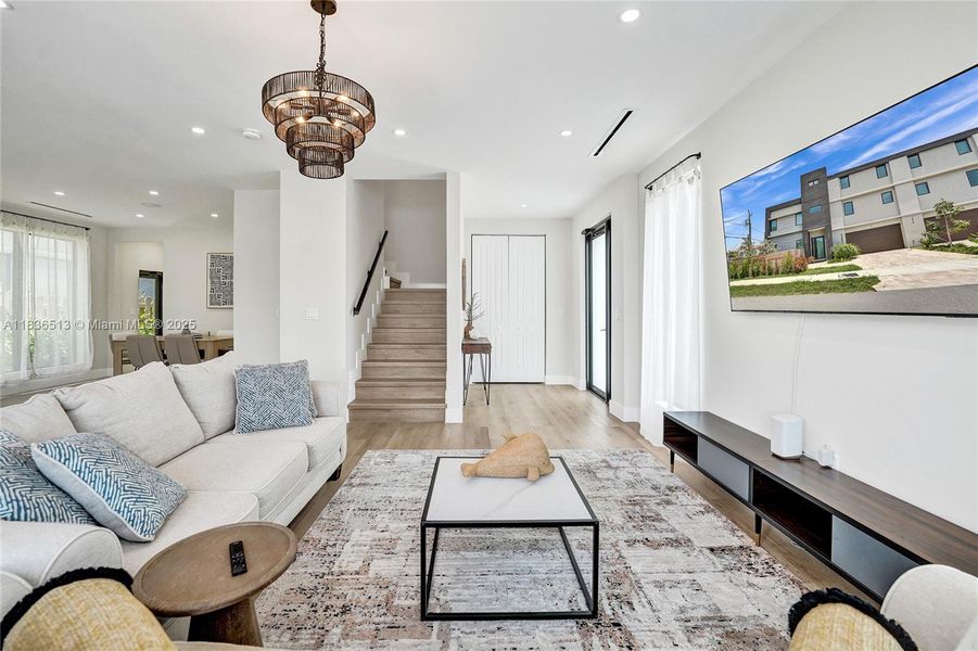 Furnished interior view inside a new home in , Fort Lauderdale (Image 6).