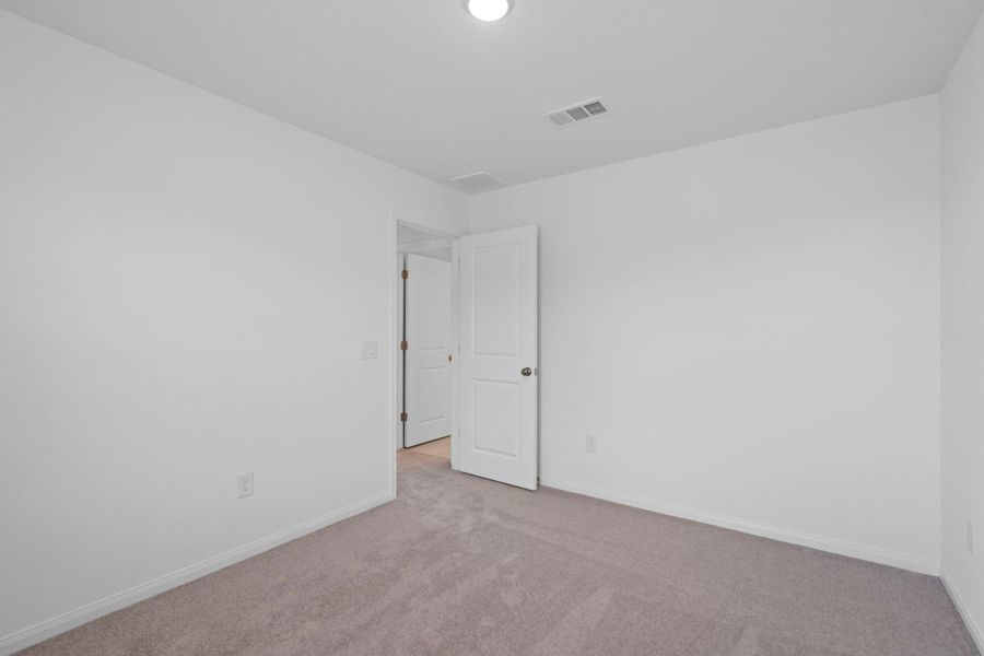 Spacious, unfurnished interior of a new home in Ellerden, Tomball (Image 20). Spacious, unfurnished interior of a new home in Ellerden, Tomball (Image 20).