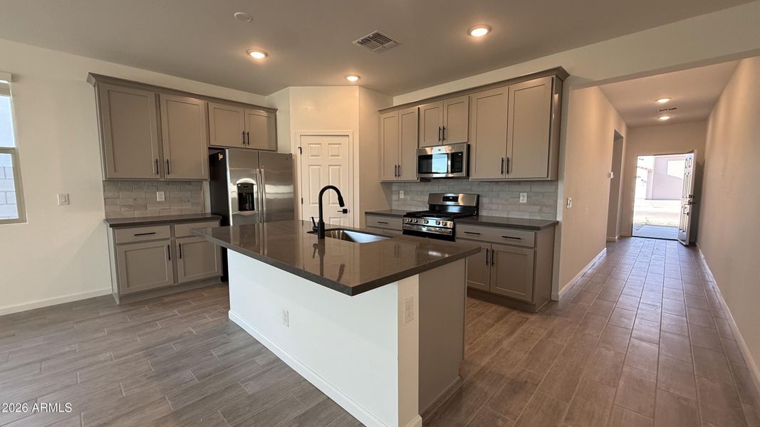 010 - Kitchen