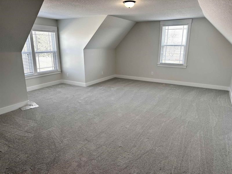 Spacious, unfurnished interior of a new home in Sky View, Columbus (Image 22).