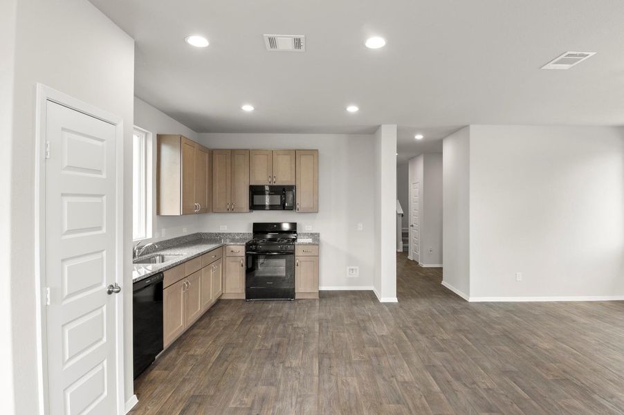 Furnished interior view inside a new home in Harvest Ridge, Elgin (Image 9).
