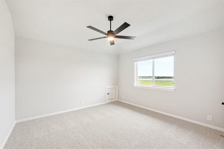 Spacious, unfurnished interior of a new home in Meraki, Forney (Image 31).