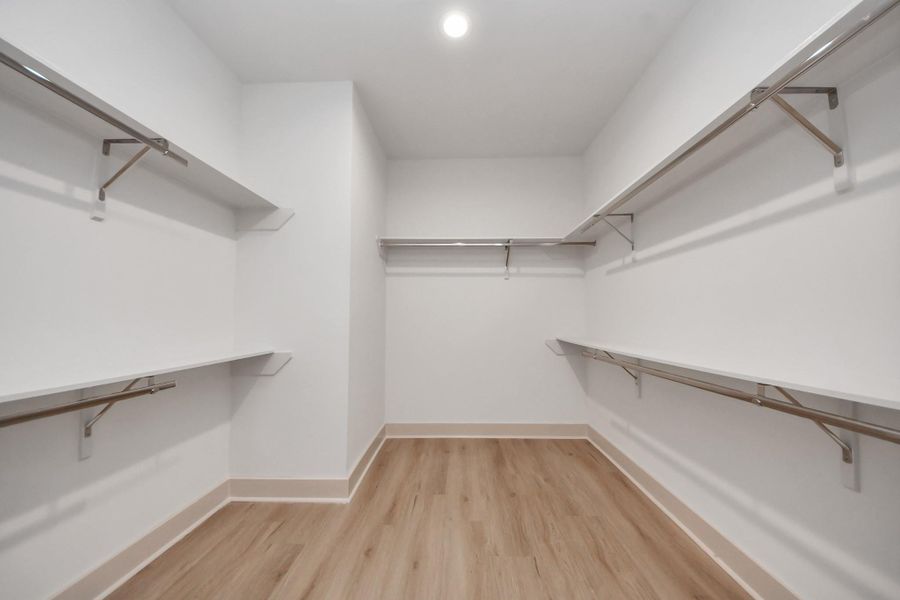 Spacious, unfurnished interior of a new home in Agua, Houston (Image 33). Spacious, unfurnished interior of a new home in Agua, Houston (Image 33).