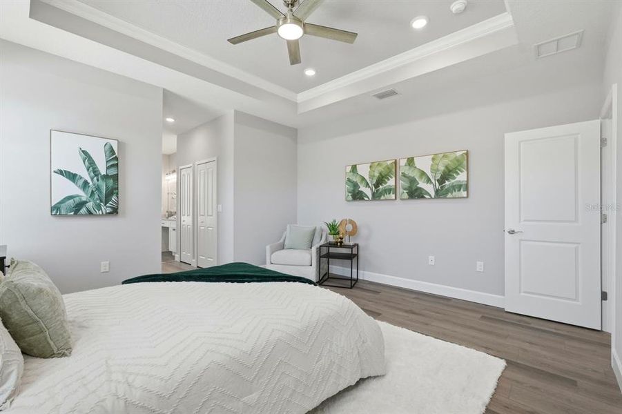 Furnished interior view inside a new home in , Lake Helen (Image 7).
