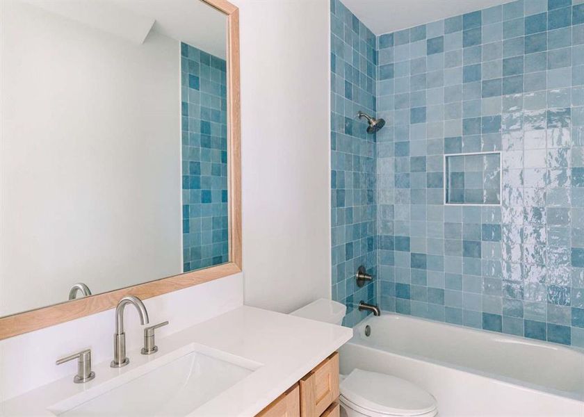 Furnished interior view inside a new home in , Weatherford (Image 10).