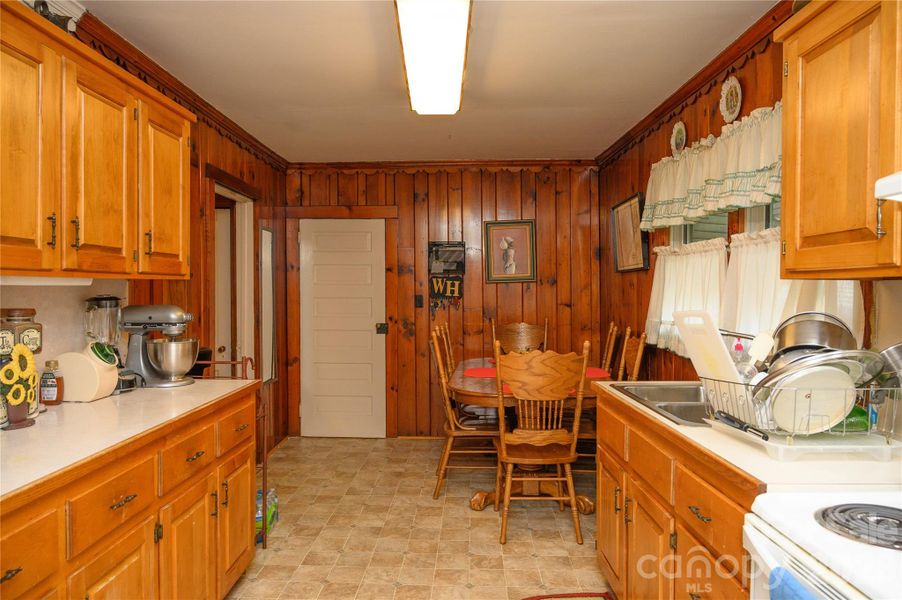 Furnished interior view inside a new home in , Chester (Image 8).