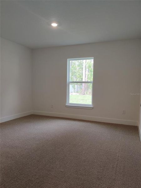 Spacious, unfurnished interior of a new home in Royal Highlands, Weeki Wachee (Image 9). Spacious, unfurnished interior of a new home in Royal Highlands, Weeki Wachee (Image 9).