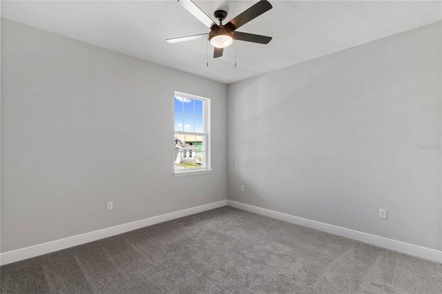 Spacious, unfurnished interior of a new home in Hills of Minneola, Minneola (Image 14).
