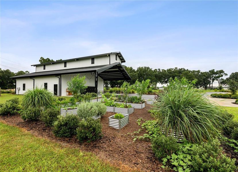 Community amenities in , Archer (Image 30).