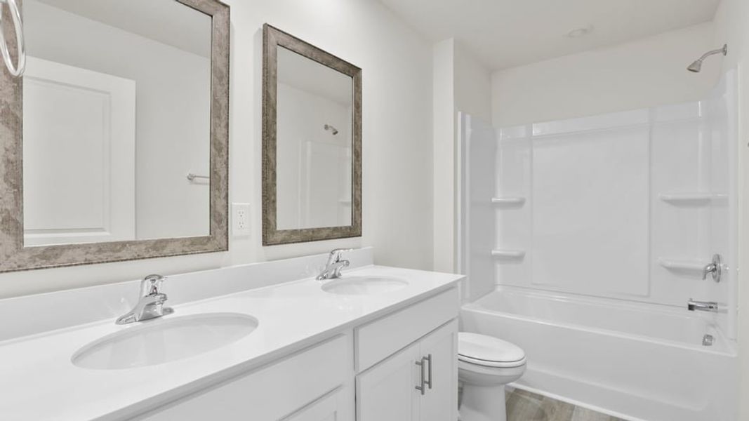 Furnished interior view inside a new home in Cedar Gap, Fountain Inn (Image 9).