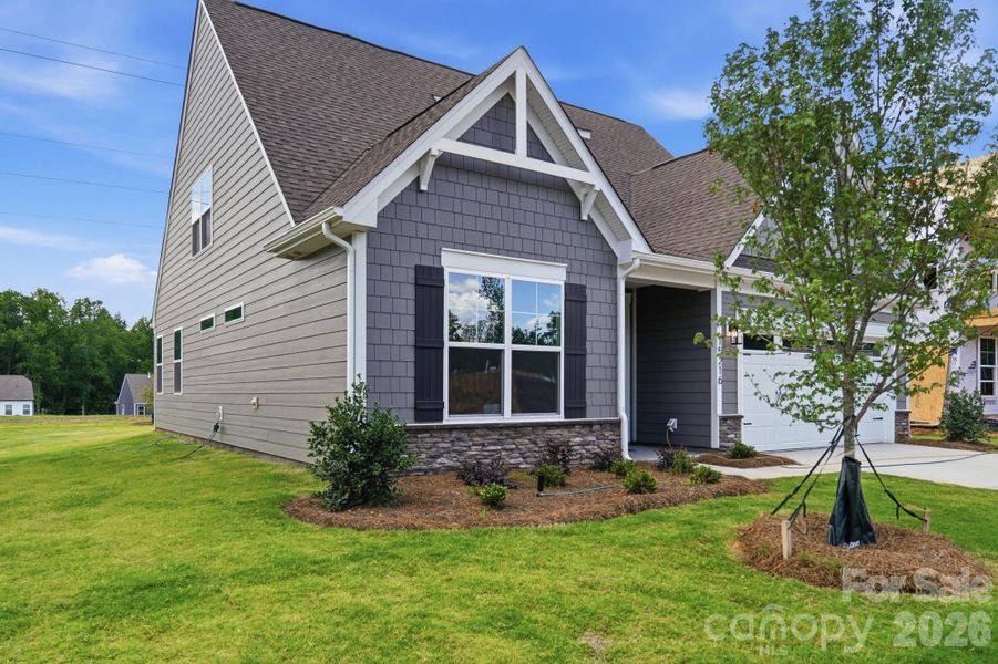 Homesite 87 features an Amelia B floorplan