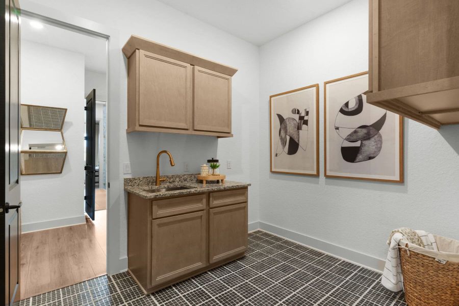 Furnished interior view inside a new home in Davis Ranch, San Antonio (Image 23).