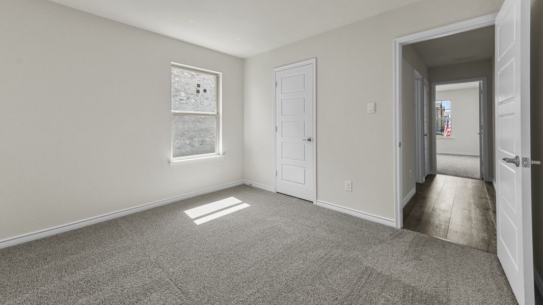 Spacious, unfurnished interior of a new home in Liberty Crossing, Royse City (Image 29).