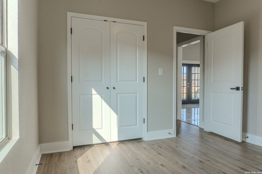 Spacious, unfurnished interior of a new home in , Lytle (Image 43).