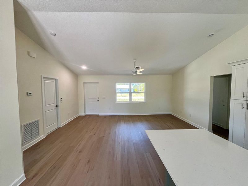 Spacious living room