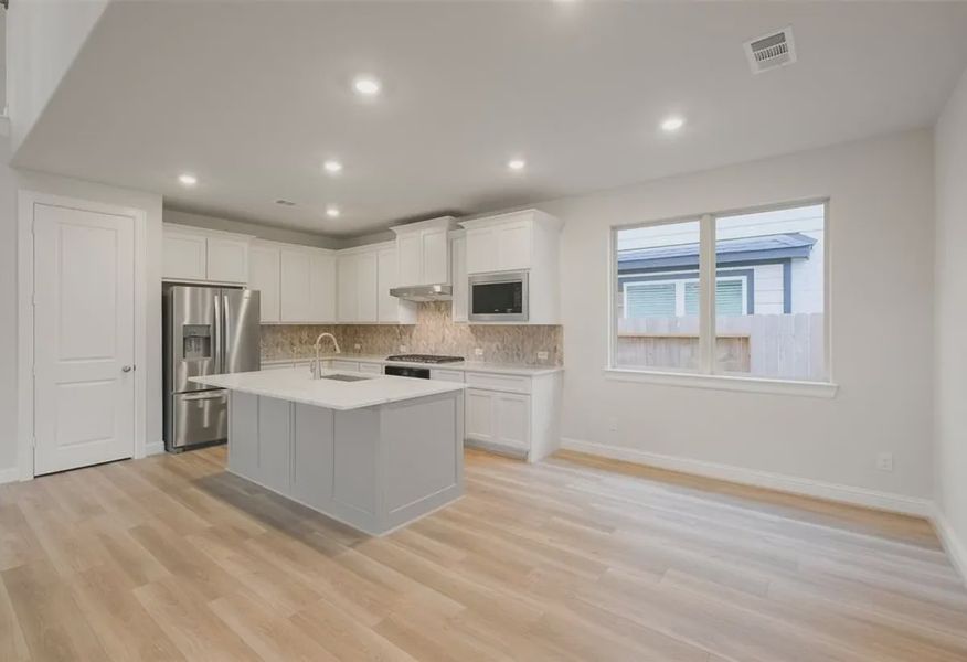 Plan 3039 kitchen/dining - 6 of 19 Plan 3039 kitchen/dining - 6 of 19