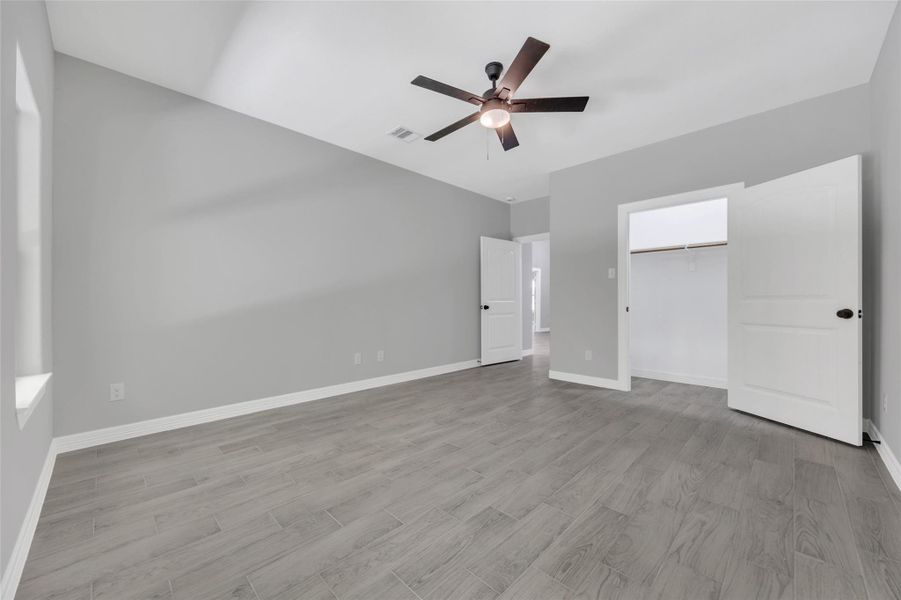 Spacious, unfurnished interior of a new home in , New Waverly (Image 33). Spacious, unfurnished interior of a new home in , New Waverly (Image 33).