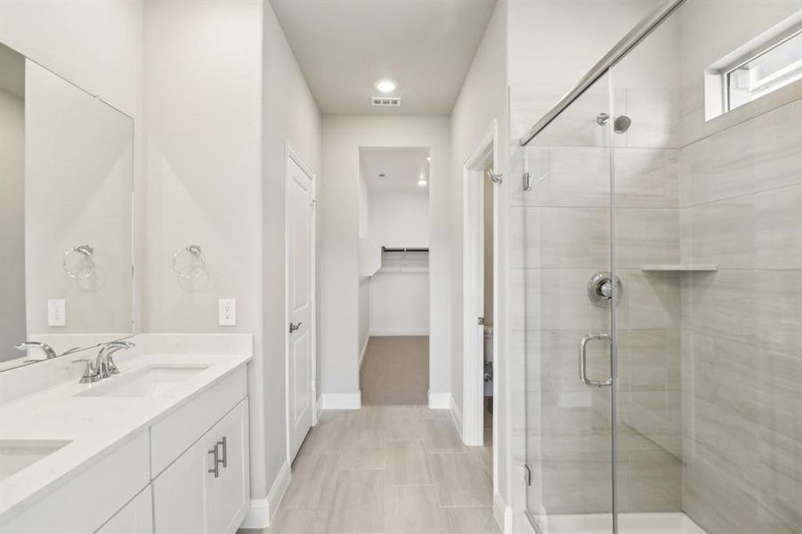 Furnished interior view inside a new home in Simpson Crossing - Spring Series, McKinney (Image 11).