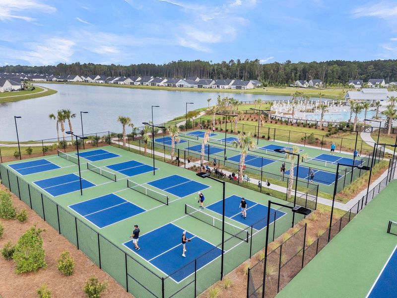 Community amenities in Horizons at Summers Corner | 55+, Summerville (Image 44).