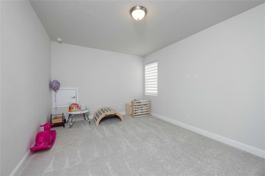 Furnished interior view inside a new home in Symmetry 37s, Frisco (Image 30). Furnished interior view inside a new home in Symmetry 37s, Frisco (Image 30).