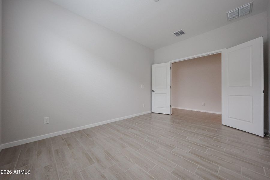 15_Lakes-RED_Erie_New-Construction_Maric