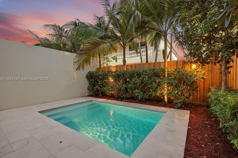 Exterior details and patio area of a home in , Miami (Image 32).