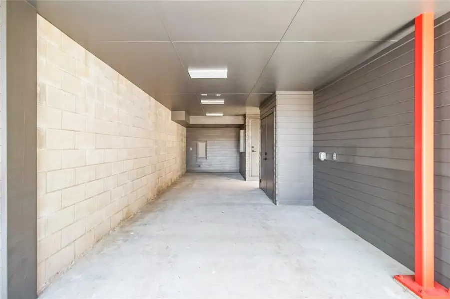 Image 18 of a home in .