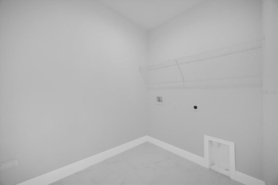 Image 28 of a home in .