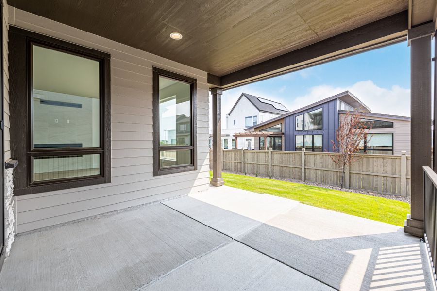 Image 42 of a home in West Grange.