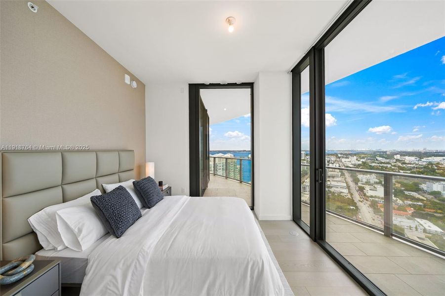 Furnished interior view inside a new home in Five Park, Miami Beach (Image 4). Furnished interior view inside a new home in Five Park, Miami Beach (Image 4).