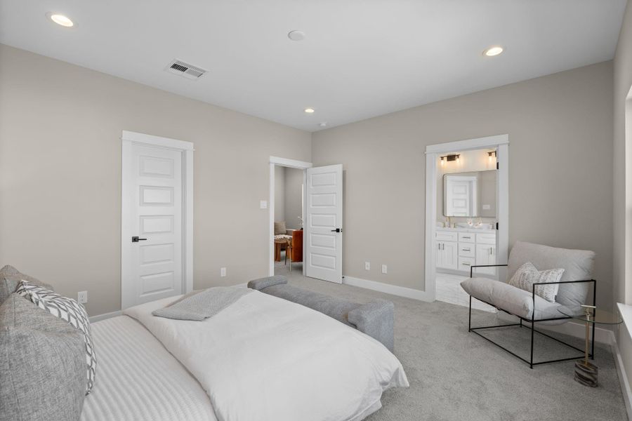 Furnished interior view inside a new home in , Houston (Image 11).