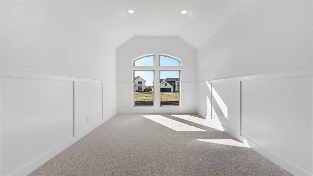 Spacious, unfurnished interior of a new home in Talon Hills, Fort Worth (Image 22).