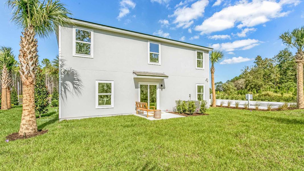 Representative exterior details of a home built from the Plan by D.R. Horton in Sawmill Branch Express, Palm Coast (Image 4).