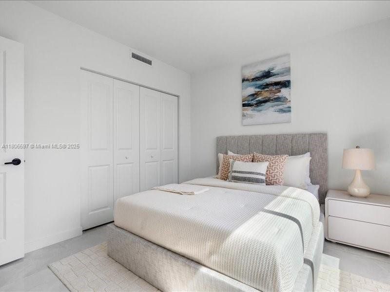 Furnished interior view inside a new home in On Grandville, Homestead (Image 15).