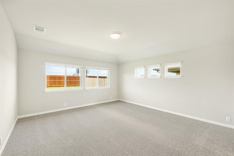 Spacious, unfurnished interior of a new home in Heartland Elements, Crandall (Image 35). Spacious, unfurnished interior of a new home in Heartland Elements, Crandall (Image 35).