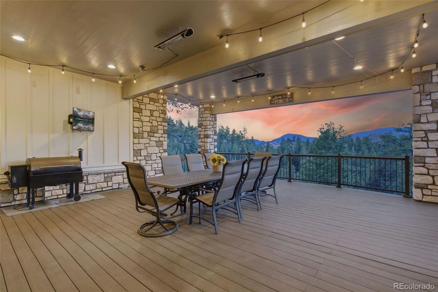 Community amenities in , Pine (Image 35).