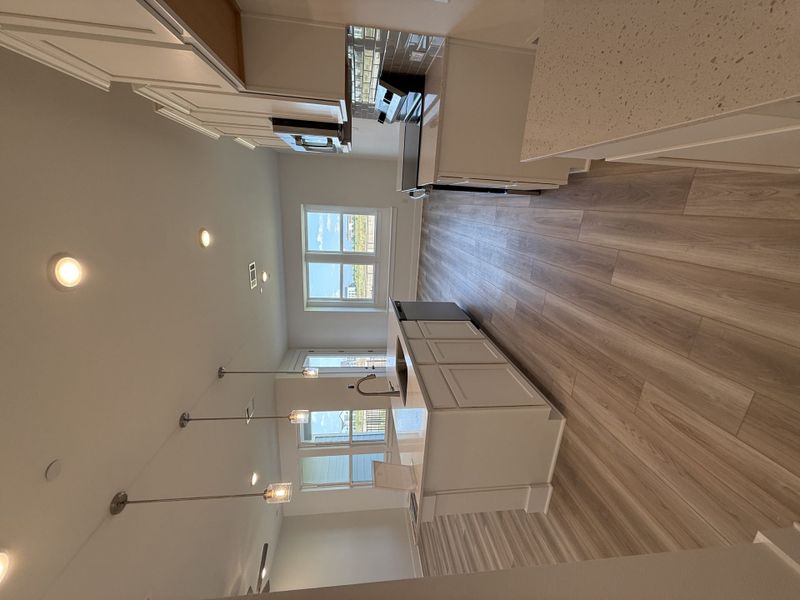 Image 9 of a home in Avery Centre.