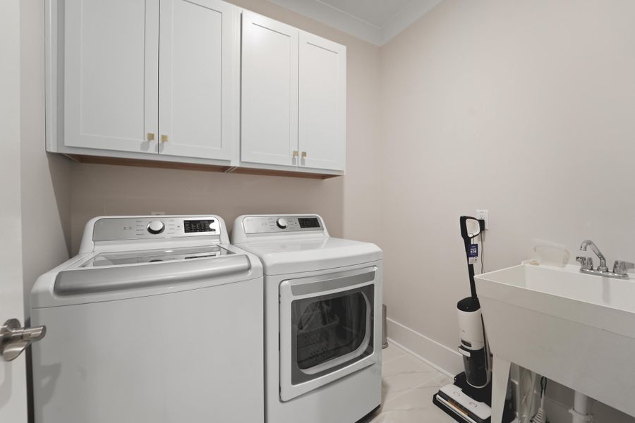 Furnished interior view inside a new home in , Johns Island (Image 39). Furnished interior view inside a new home in , Johns Island (Image 39).