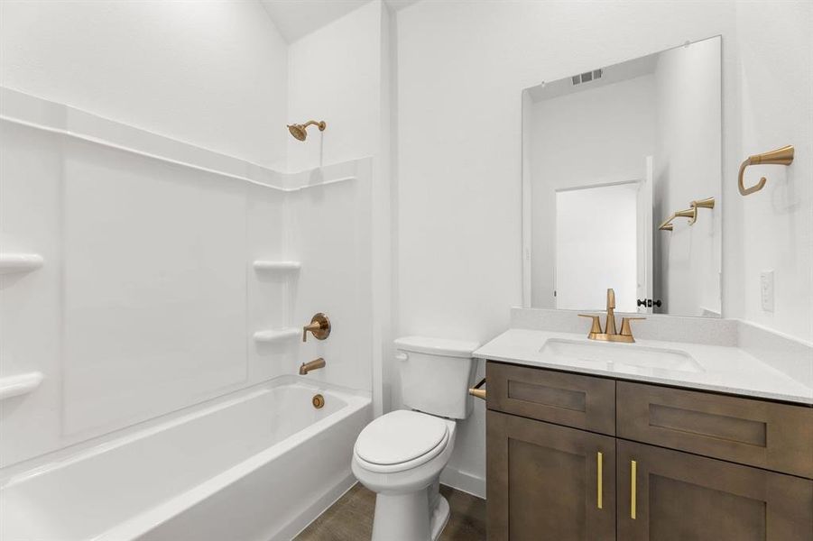 701 Tyronza-Bathroom-1