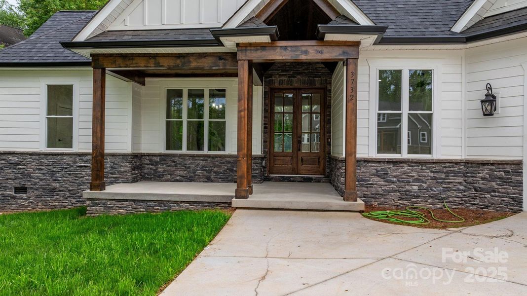 Exterior details and patio area of a home in , Hickory (Image 3).
