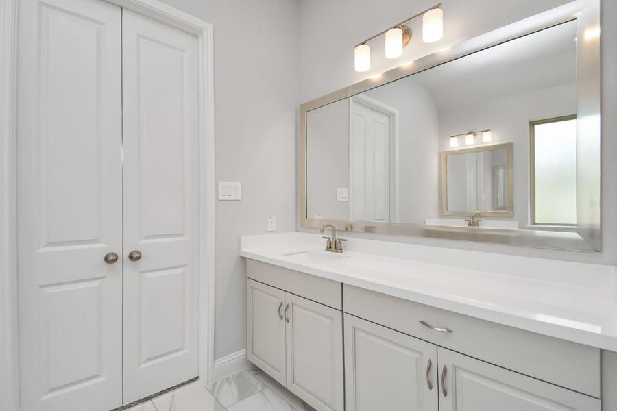 Furnished interior view inside a new home in Timber Hollow: Heritage Collection, Magnolia (Image 8). Furnished interior view inside a new home in Timber Hollow: Heritage Collection, Magnolia (Image 8).