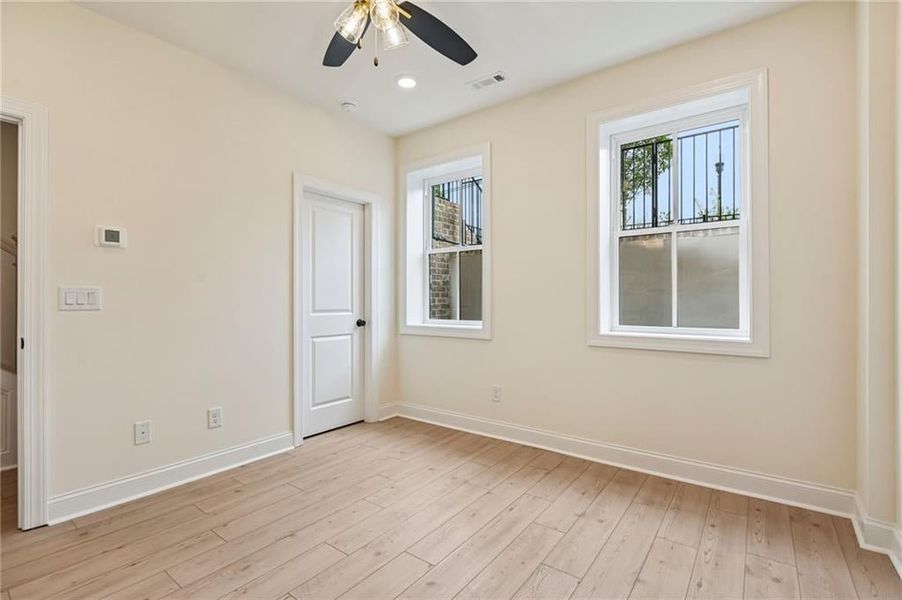 Spacious, unfurnished interior of a new home in Byers Park, Alpharetta (Image 38). Spacious, unfurnished interior of a new home in Byers Park, Alpharetta (Image 38).