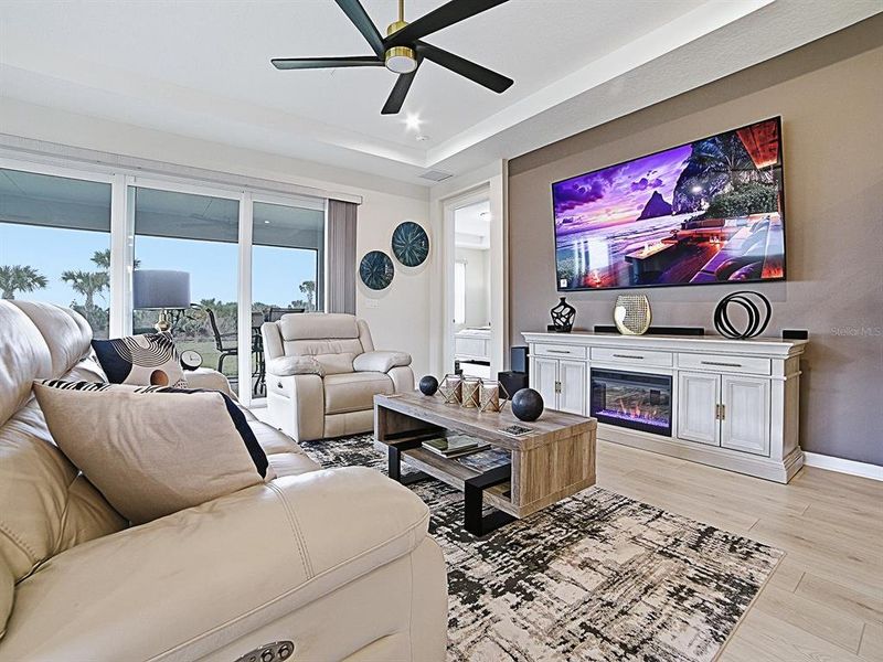 Furnished interior view inside a new home in , Tavares (Image 35).