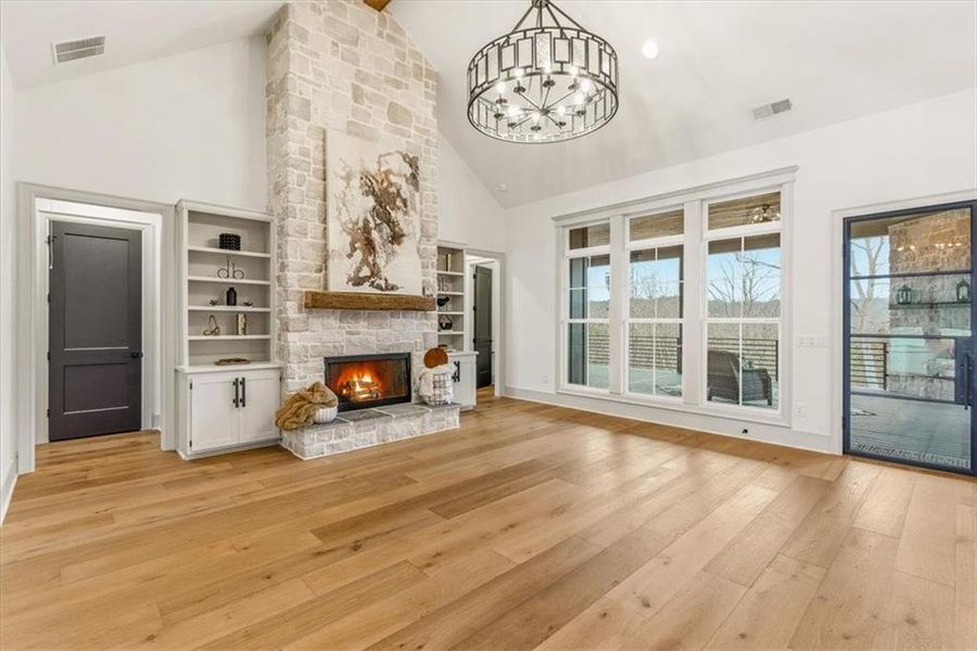 Spacious, unfurnished interior of a new home in , Taylorsville (Image 24).