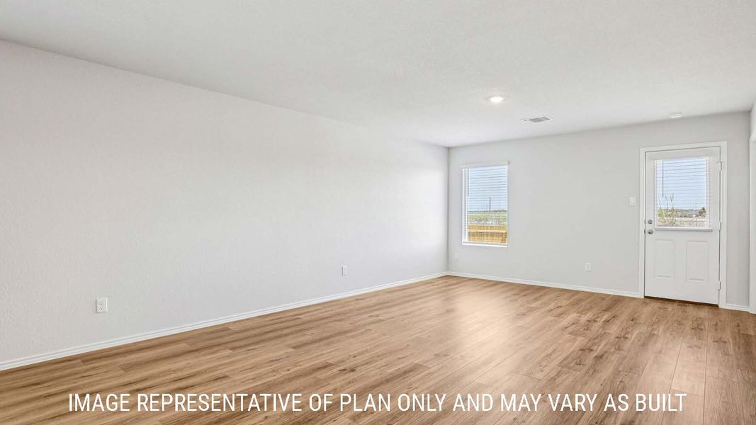 Representative unfurnished interior of a home built from the Estero by D.R. Horton in The Villages at Schwertner Ranch, Jarrell (Image 14).